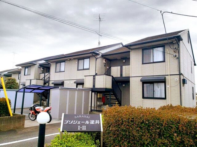 ��錧����s�厚����̃A�p�[�g�̌����O��