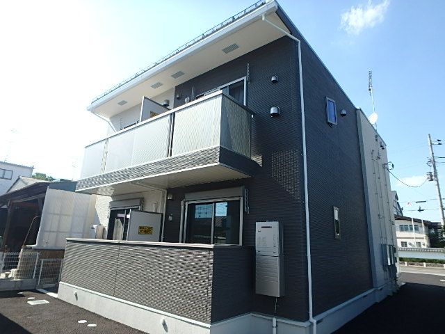 ��錧����s�厚����̃A�p�[�g�̌����O��