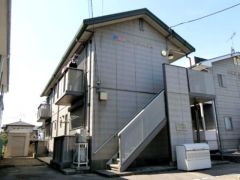 �Ȗ،��F�s�{�s������R���ڂ̃A�p�[�g�̌����O��