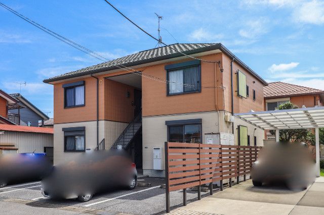 �Ȗ،��F�s�{�s���Q���ڂ̃A�p�[�g�̌����O��