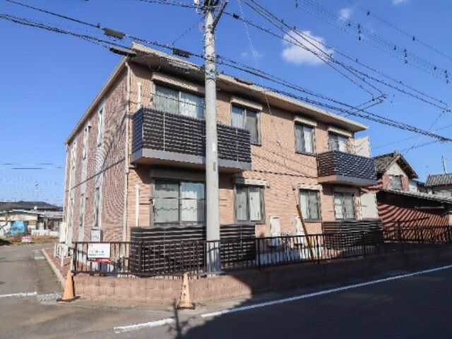 ��錧����s�厚����̃A�p�[�g�̌����O��