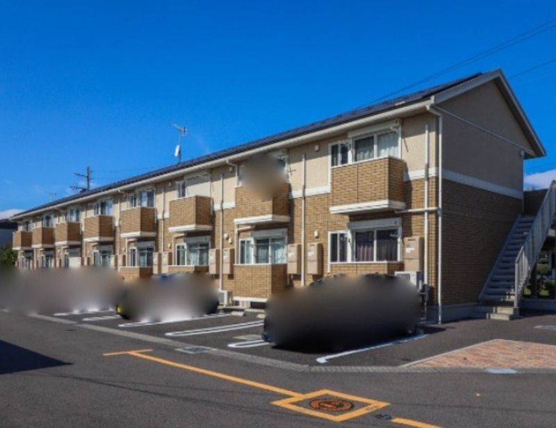 �Ȗ،����R�s�厚���̃A�p�[�g�̌����O��