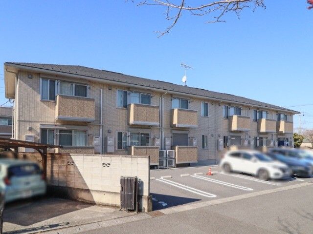 �Ȗ،��Ȗ؎s�Ж����Q���ڂ̃A�p�[�g�̌����O��