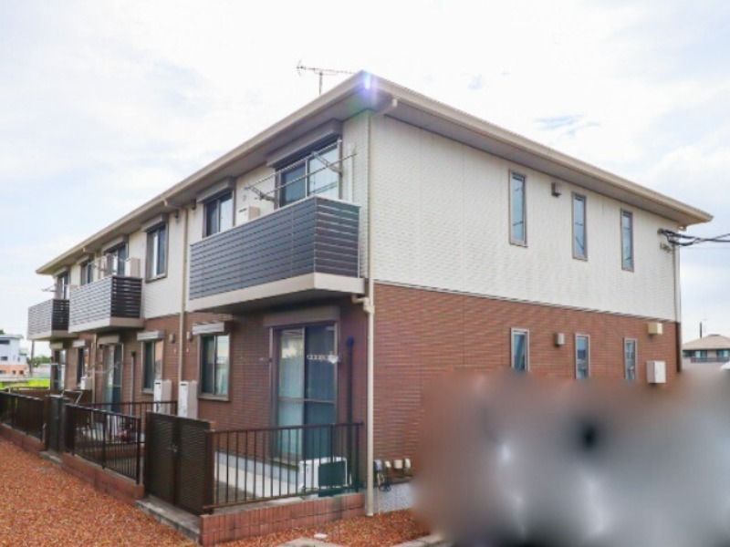 ��錧�}���s���J�L�̃A�p�[�g�̌����O��